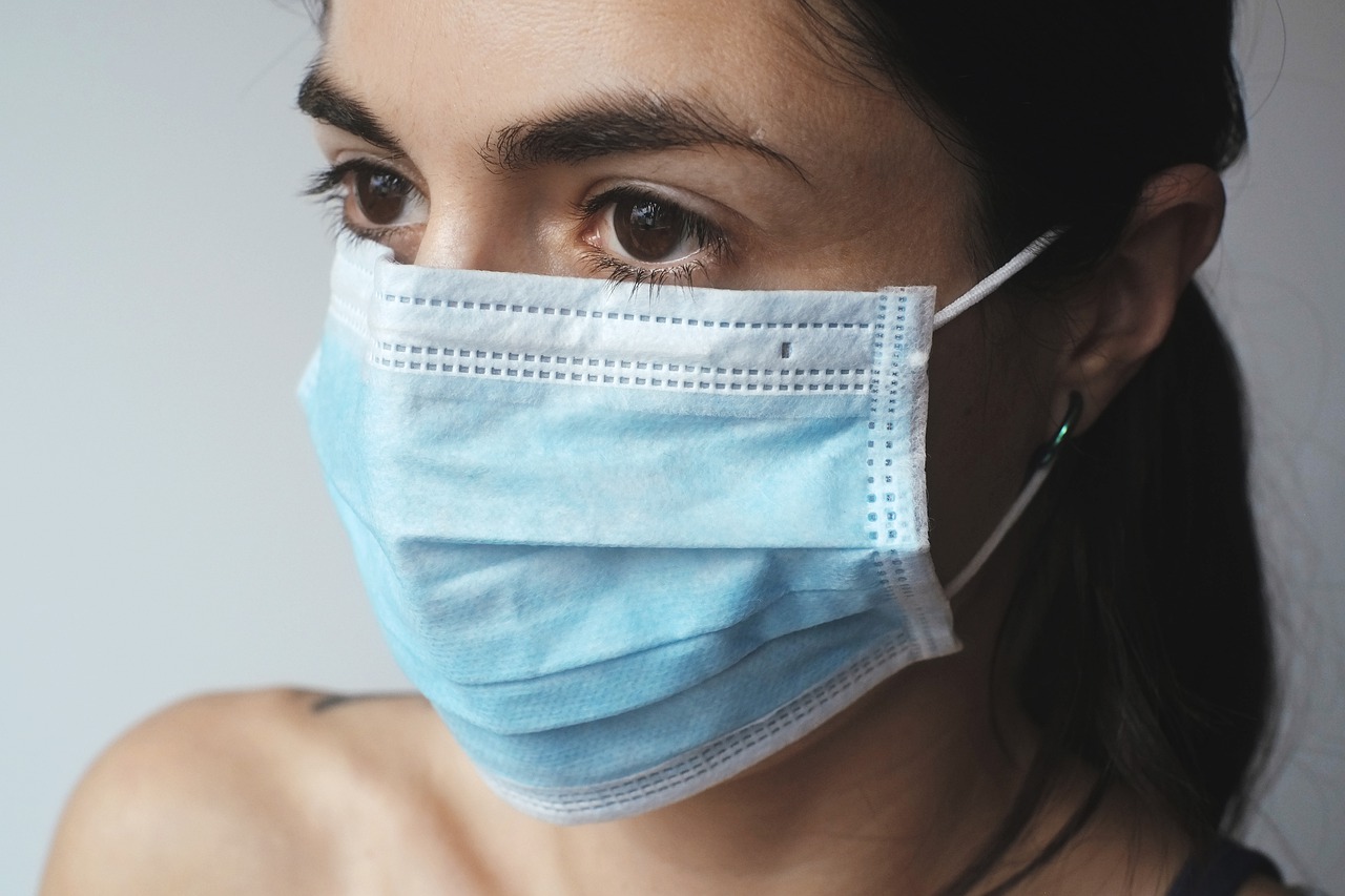 wearing a mask with asthma 