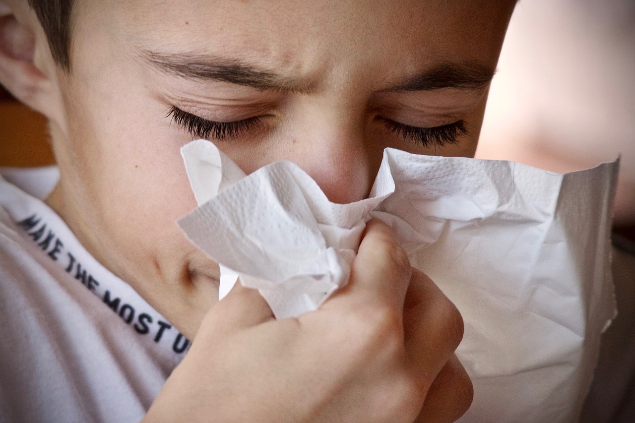 Why Does My Nose Run When I Eat? Know Here Why