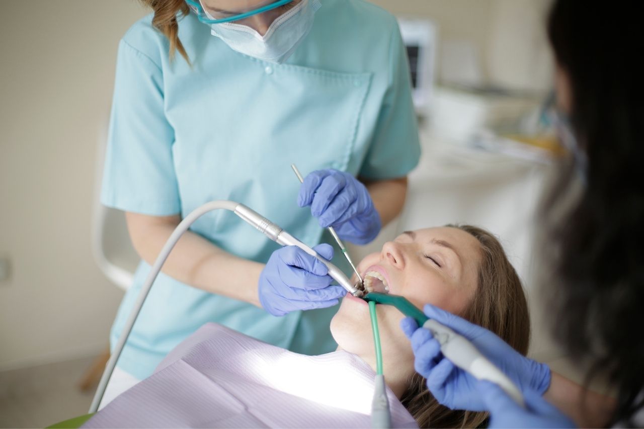 How long does a teeth cleaning take – Tips To Reduce Teeth Cleaning Time